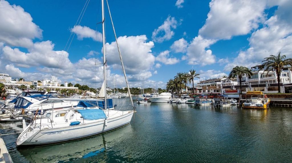 Der Hafen von Cala D’Or