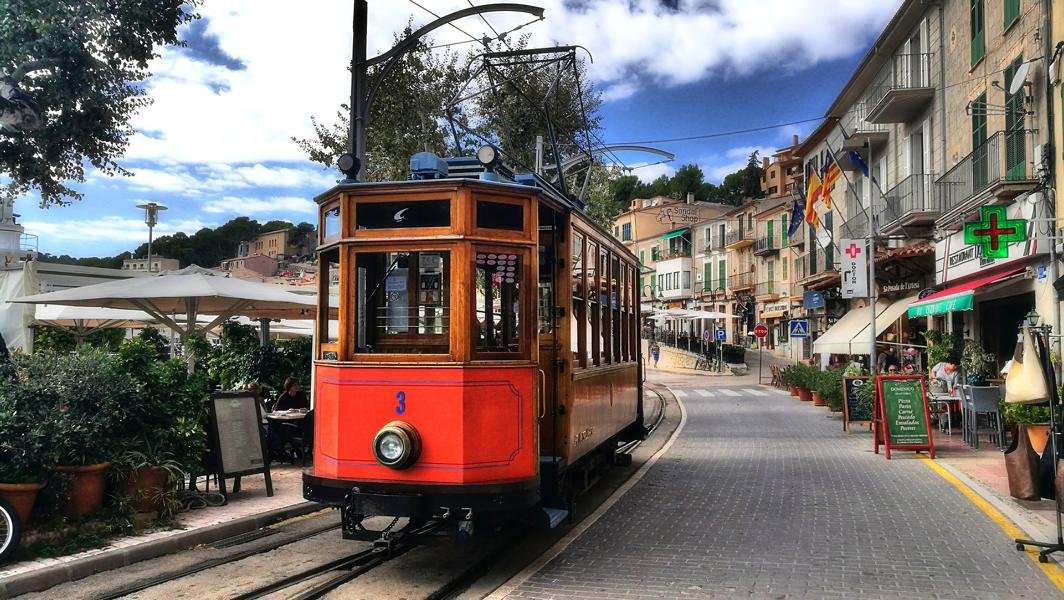 Der Rote Blitz -Tren de Soller