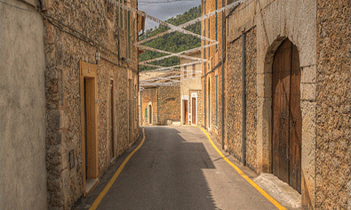 Gasse in Caimari Vorschau