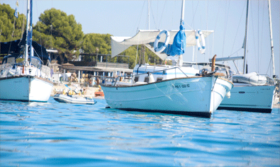 Cala Bona Hafen Llaüt