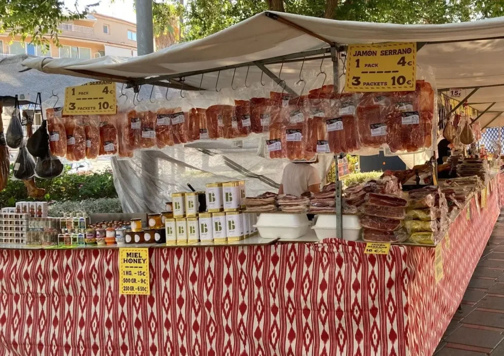 Markt in Paguera - Jamon Serrano