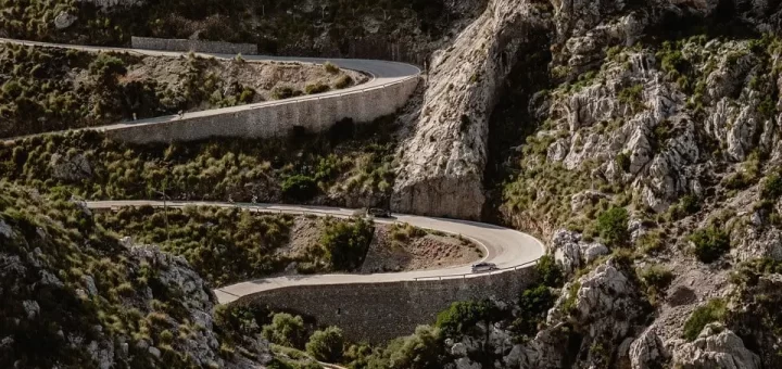 Auto fahren auf Mallorca Symbolbild